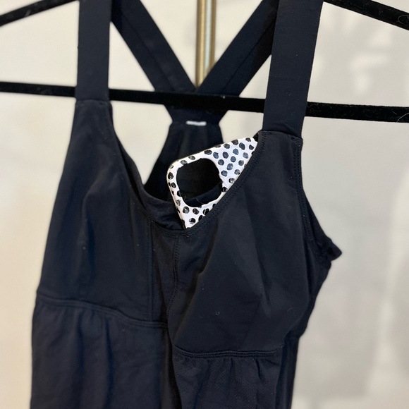 Lululemon Black Running Tank | Size 4 | Shelf Bra | Pockets | Special Edition - Picture 1 of 5